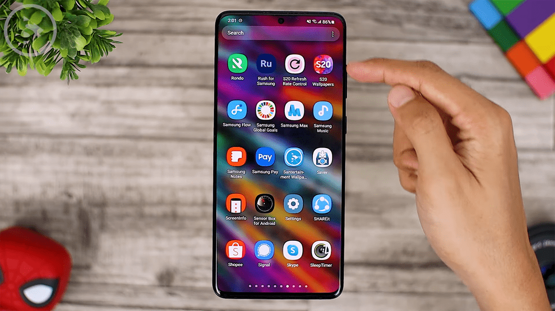 Blur Background Control - Tips on How to Change the Display of Recent Apps, Blur Background, Pop-up Folders & Latest Gestures in Home Up 2021